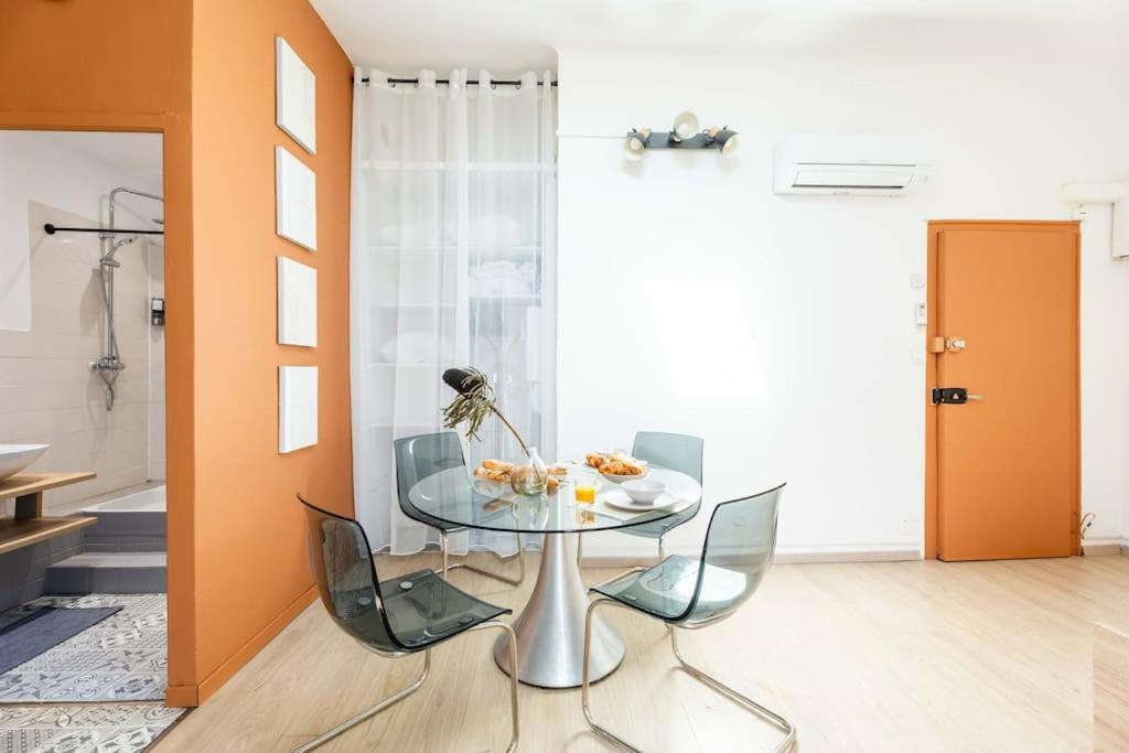 Chaleureux Niche Au Coeur Des Salins Apartment Arles